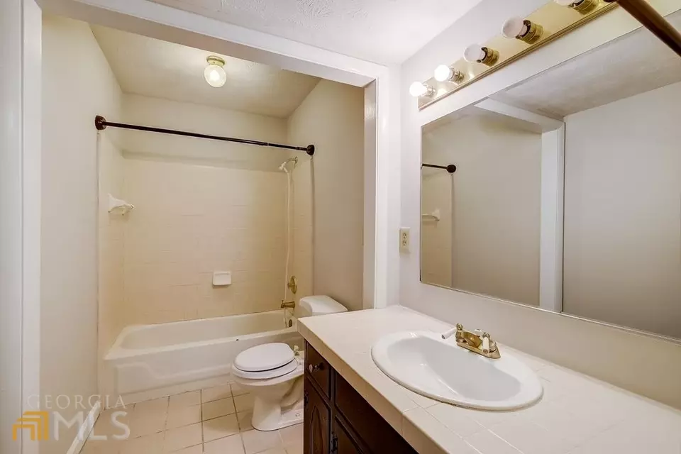  1202 Ashborough Ter, Marietta, GA 30067 photo 8