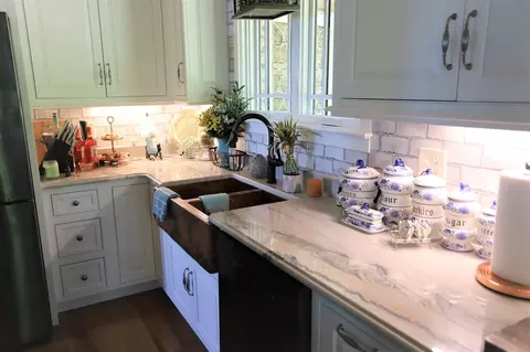 Kitchen - 223 S Brow Dr, Cloudland, GA 30731 photo 3 of 4