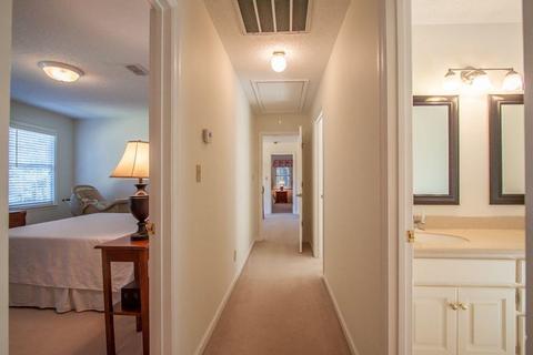 206 Ashford Cir, Lagrange, GA 30240 photo 6