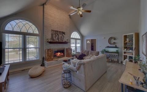 654 Wesley Cir, Toccoa, GA 30577 photo 7
