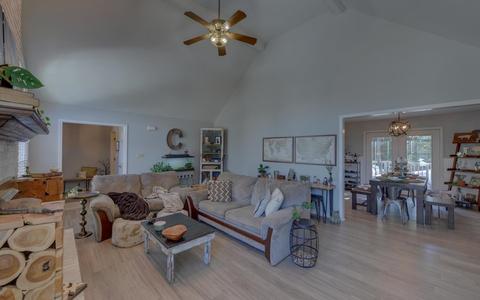 654 Wesley Cir, Toccoa, GA 30577 photo 6