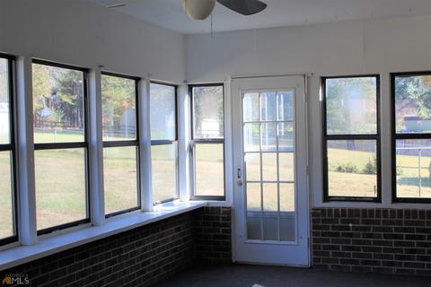 106 Shamrock Dr, Lagrange, GA 30241 photo 13