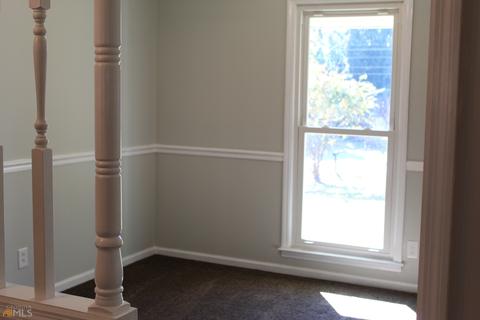 106 Shamrock Dr, Lagrange, GA 30241 photo 6