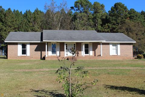 106 Shamrock Dr, Lagrange, GA 30241 photo 1