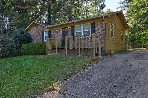 2709 Starr Rd, Morrow, GA 30260 photo 1