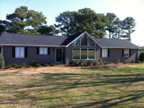 105 Devonwood Dr, Calhoun, GA 30701 photo 1