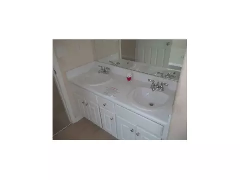 1887 Roxey Ln, Winder, GA 30680 photo 13