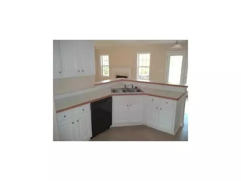 1887 Roxey Ln, Winder, GA 30680 photo 8