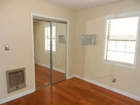 225 Sheilds St, Winder, GA 30680 photo 12