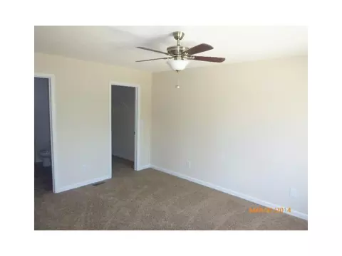84 Dobson Dr, Euharlee, GA 30120 photo 5