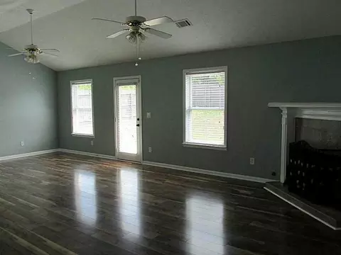 36 Lighthouse Dr, Winder, GA 30680 photo 4