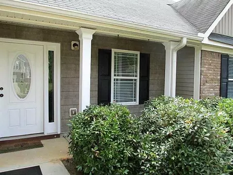 36 Lighthouse Dr, Winder, GA 30680 photo 2