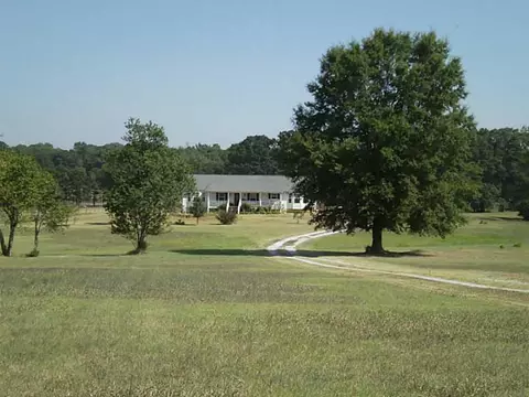 654 Euharlee Five Forks Rd, Kingston, GA 30145 photo 1