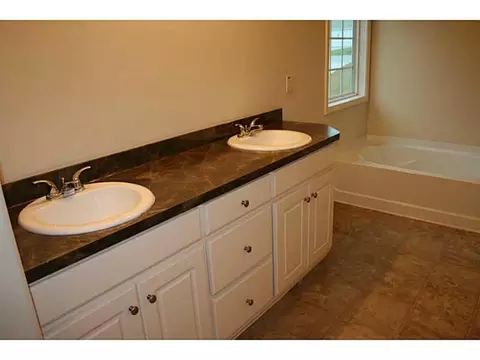 1807 Maxey Ln, Winder, GA 30680 photo 16