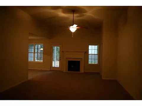1807 Maxey Ln, Winder, GA 30680 photo 9