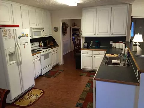 741 Michael Dr, Winder, GA 30680 photo 7