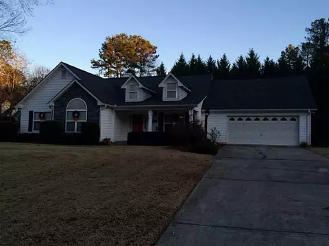 741 Michael Dr, Winder, GA 30680 photo 2