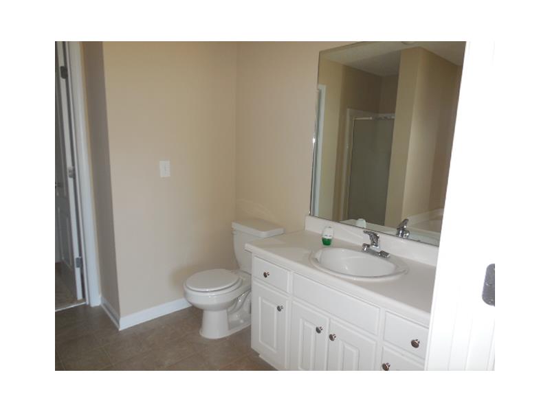 1424 Box Cir, Winder, GA 30680 photo 5