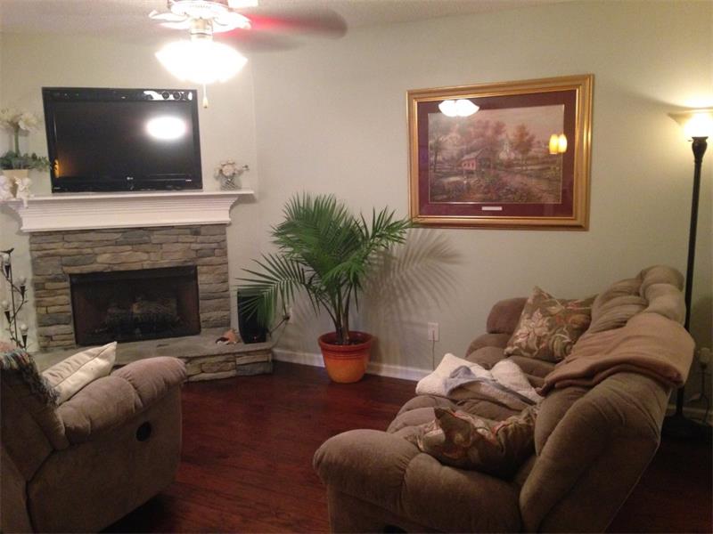 1478 Box Cir, Winder, GA 30680 photo 4