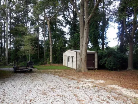 716 Cliffside Dr, Bethlehem, GA 30620 photo 2