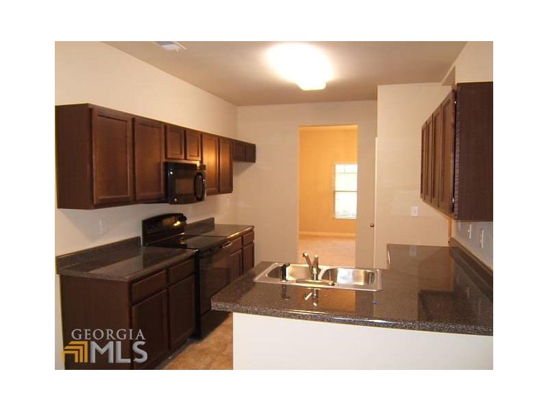 1164 Paris Dr, Hampton, GA 30228 photo 2