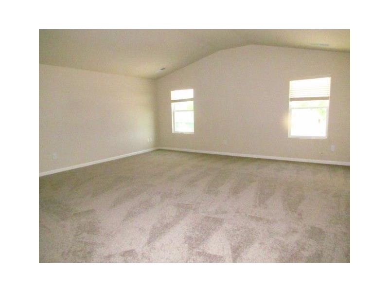 1164 Paris Dr, Hampton, GA 30228 photo 5
