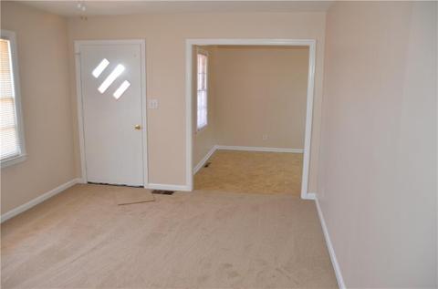 2952 Pineview St, Duluth, GA 30096 photo 6