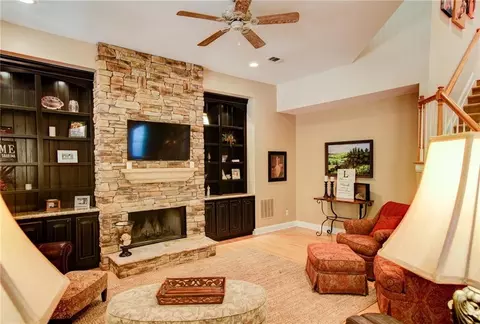 132 Rivercrest Ln, Suwanee, GA 30024 photo 2