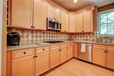 132 Rivercrest Ln, Suwanee, GA 30024 photo 12