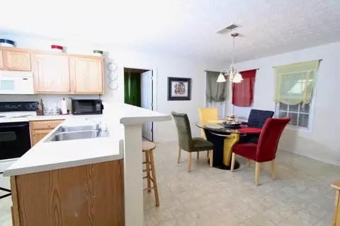 768 Sweden Forest Cv, Hampton, GA 30228 photo 7