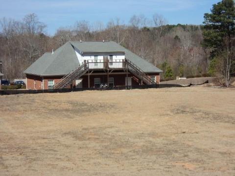 202 Resource Ln, Winder, GA 30680 photo 5