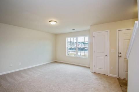1635 Hydrangea Ln, Mcdonough, GA 30253 photo 5