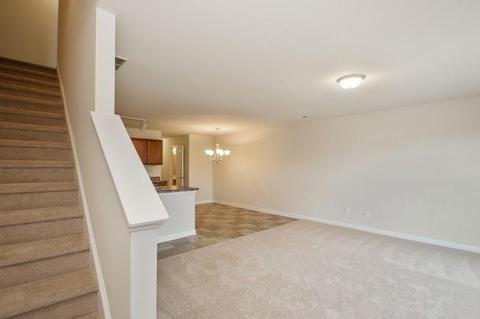 1635 Hydrangea Ln, Mcdonough, GA 30253 photo 4