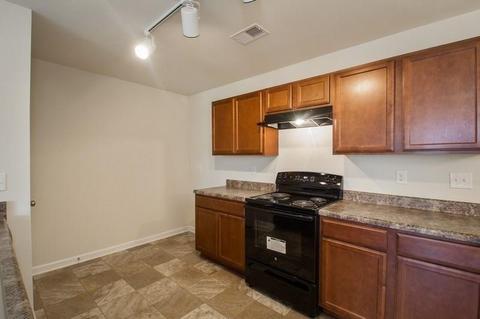 1635 Hydrangea Ln, Mcdonough, GA 30253 photo 10