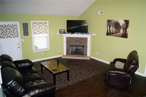 110 Lighthouse Way, Winder, GA 30680 photo 2