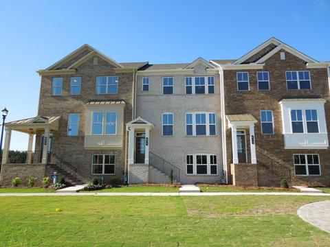 1956 Bainbridge Ln, Chamblee, GA 30345 photo 1