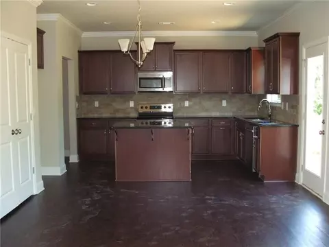 2844 Shadowstone Way, Winder, GA 30680 photo 5