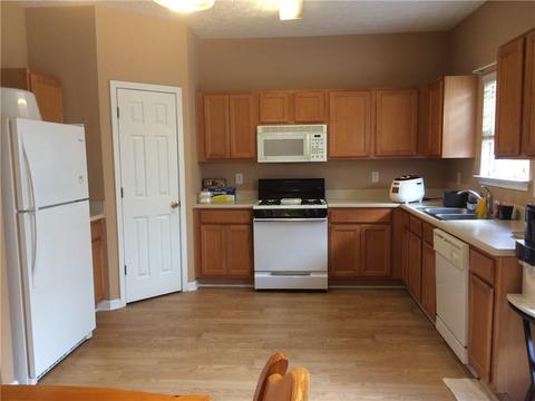 2245 Dandridge Dr, Duluth, GA 30096 photo 2
