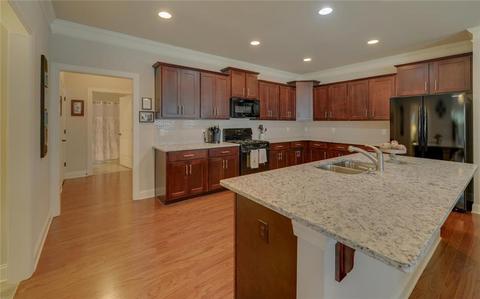 858 Ideal Pl, Winder, GA 30680 photo 9