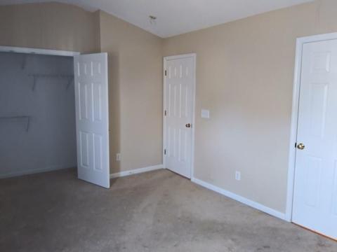 4063 Howell Park Rd, Duluth, GA 30096 photo 13