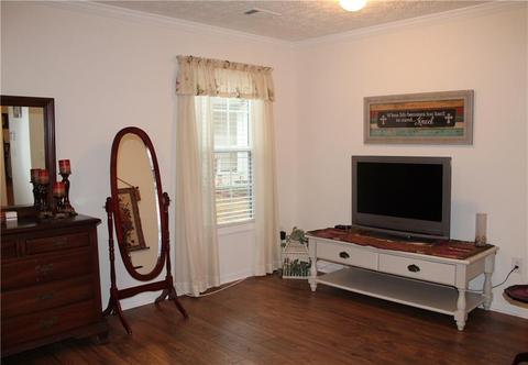 266 Memory Ln, Winder, GA 30680 photo 10