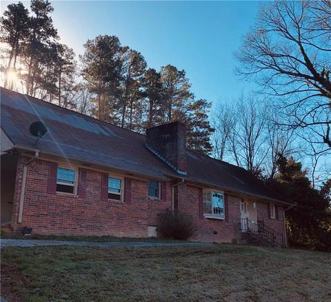 373 Barrett Rd, Calhoun, GA 30701 photo 2