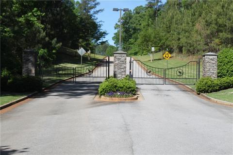 1309 The Blfs, Lagrange, GA 30240 photo 2
