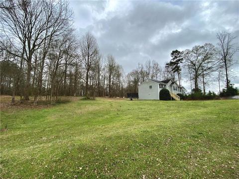 1279 Walnut Dr, Winder, GA 30680 photo 2
