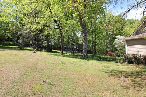 17 N Hampton Dr, White, GA 30184 photo 7