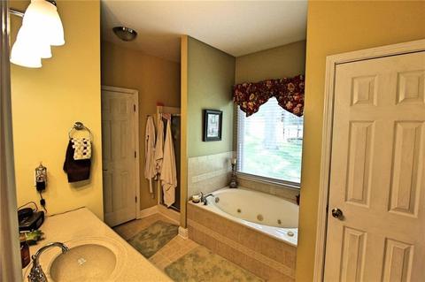 17 N Hampton Dr, White, GA 30184 photo 29