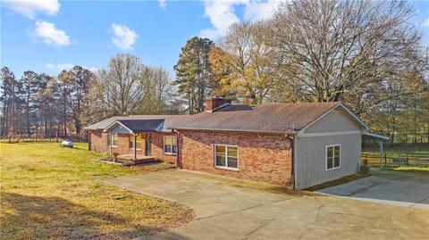 192 Booth Rd, Statham, GA 30666 photo 2