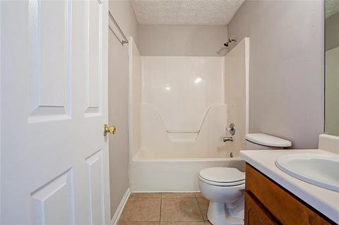 180 Avery Dr, Covington, GA 30016 photo 16