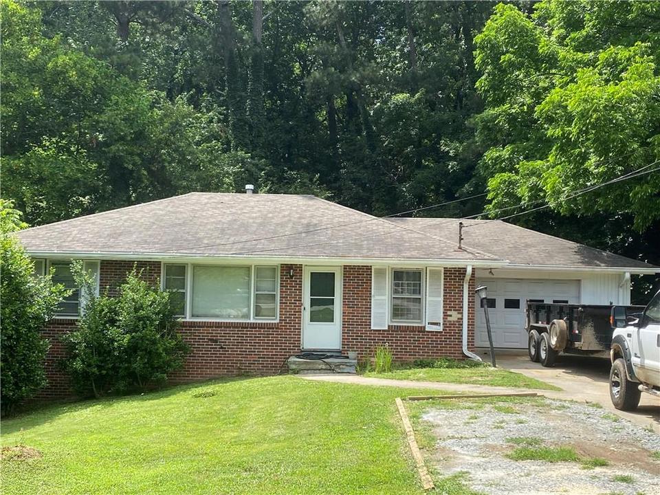 3194 Shallowford Rd NE, Atlanta, GA 30341 10 Photos MLS 6896172