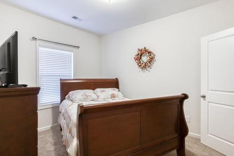 1052 Sutherland Dr, Winder, GA 30680 photo 7